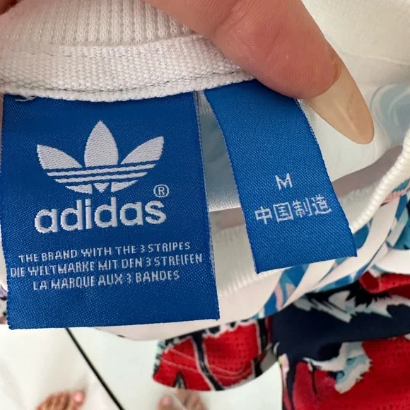 Adidas t-shirt - Picture 4 of 5